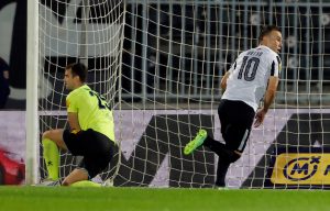 NOVOSAĐANIMA PRETI POTPUNI POTOP: Natho sa bele tačke povećao prednost crno-belih – Vojvodina sa igračem manje! (VIDEO)