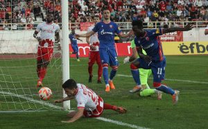 RADNIČKI EKSPRESNO IZJEDNAČIO: Zvezda povela sa igračem više, ali domaći brzo poravnali rezultat! (VIDEO)