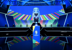 SUSRET VELIKIH PRIJATELJA U FRANKFURTU: Sve je spremno za početak žreba! (FOTO)