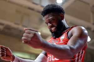 ZVEZDA SIGURNA NA STARTU ADMIRALBET ABA LIGE: Crveno-beli u trećoj četvrtini potpuno slomili otpor MZT-a! (FOTO)