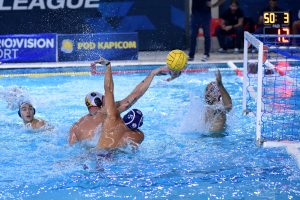 KRAGUJEVČANI BEZ TRIJUMFA NA STARTU LIGE ŠAMPIONA: Grci uspeli da izbore ‘podelu plena’! (FOTO)