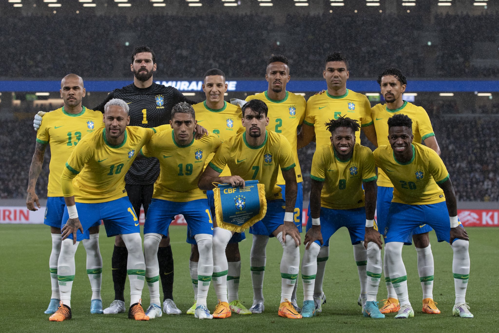 Бразилия сколько раз чемпионом по футболу. Сборная Бразилии ЧМ 2022. Сборная Бразилии по футболу на ЧМ 2022. Футбольная команда Бразилии 2022. Форма сборной Бразилии на ЧМ 2022.