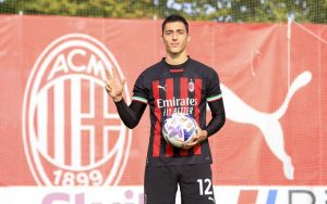 HALAND? BENZEMA? NE, MARKO LAZETIĆ: Kakva majstorija srpskog napadača, gol za tv špice – Navijači Milana u transu! (VIDEO)