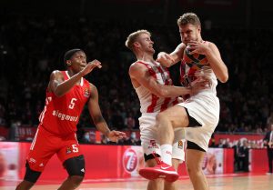 VEZENKOV DOMINIRA EVROPOM, ALI NE MISLI O NBA: Oni mogu da čekaju, imam svoje prioritete! (VIDEO)