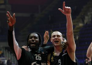 OBRADOVIĆ OTKRIO VELIKE PROBLEME CRNO-BELIH: Lesor i Smailagić ne treniraju, pod znakom pitanja za Valensiju!