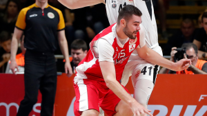 POTEZ NA KAKAV BI SE MALO KO USUDIO: Bivši košarkaš FMP-a priznao da je gej! (VIDEO)