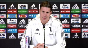 MUNDIJAL IZA UGLA, A ON SE JOŠ UVEK NIJE OPORAVIO: Dušan Vlahović ponovo nije u sastavu Juventusa!