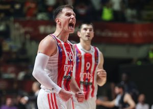 NEDOVIĆ JE ZVEZDIN HEROJ: Ipak nakon utakmice izjavom malo zabrinuo – „Osetio sam list u jednom momentu!“