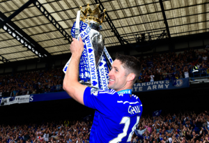 LEGENDA ENGLESKOG FUDBALA OKAČILA KOPAČKE O KLIN: Osvajač Lige šampiona sa Čelsijem postao penzioner! (FOTO)