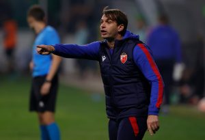 ČUKARIČKI – CRVENA ZVEZDA (SASTAVI): Pankov posle dužeg vremena starter, Badamosi napada Zvezdu!