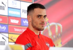 „FRUSTRIRANI LJUDI POKUŠAVAJU DA POKVARE DOBRU ATMOSFERU, ALI IM NEĆE USPETI!“: Filip Kostić bez dlake na jeziku!