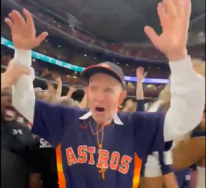 IMA 71 GODINU, ALI I 75 MILIONA DOLARA U DŽEPU: Pogledajte reakciju dobitnika jedne od najspektakularnijih opklada u istoriji! (VIDEO)