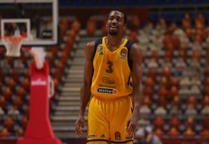 MOGLO JE TRAGIČNO DA SE ZAVRŠI: Brat NBA zvezde zajedno sa porodicom napadnut nožem u Turskoj! (FOTO)