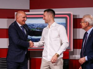 MRKELA ZAGOLICAO MAŠTU ZVEZDAŠIMA: Biće dolazaka vrlo uskoro! (VIDEO)