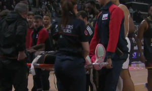 JEZIVE SCENE U EVROLIGI: Košarkaš pao na parket, kompletna hala zanemela! (VIDEO)