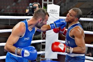 ALMIRU MEMIĆU 65. “ZLATNA RUKAVICA”: Od sledeće sezone očekujem mnogo! (FOTO)