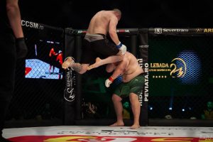 ARMMADA 3 ISPISUJE ISTORIJU DOMAĆE MMA SCENE: Sinoć je goreo Bukurešt!