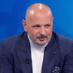 DELIJE ZA SINIŠU: Navijači Zvezde odali počast Mihajloviću na njegov rođendan!