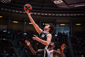 MILOŠ TEODOSIĆ IPAK IGRA U BEOGRADU!?: Na pomolu veliki preokret!