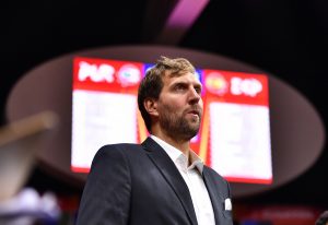 LEGENDARNI NEMAC TVRDI: „Ponestaje argumenata da je Majkl Džordan najbolji ikad!“