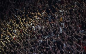 MONEKE SE RADUJE DELIJAMA, NE MOŽE DA DOČEKA ATMOSFERU: Nigerijac potpuno iskren pred spektakl u Areni! (FOTO)