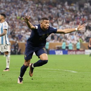 SAGA JE GOTOVA: Kilijan Mbape i ZVANIČNO novi fudbaler Real Madrida! (FOTO)