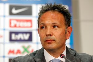 KAKO JE BOŽIJA LEVICA UŠLA U ANALE SVETSKOG FUDBALA: Sećanje na dan kada je Siniša Mihajlović postao besmrtan! (VIDEO)