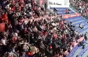PIONIR SE BRZO PUNI PRED BARSELONU: Dosta navijača stiglo i sat i po vremena ranije! (VIDEO)
