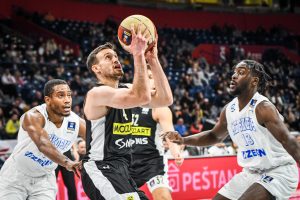 BLISTAVI PARTIZAN DEMOLIRAO MZT U BEOGRADU SA +53: Mašinerija Željka Obradovića postigla 120 poena! (FOTO)