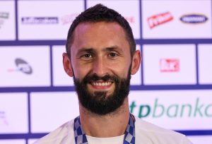 „FIBA JE TO PRAVILO UVELA PROTIV SRBA, SIGURNO“: Majstorović otkrio kakve poteškoće imaju basketaši! (VIDEO)