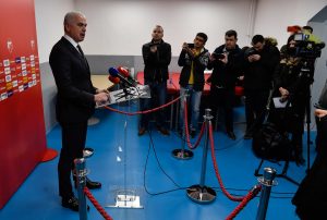 TERZIĆ SE OBRATIO IGRAČIMA: ‘Zvezda je teška, veliki je pritisak – Nikom se ne ide odavde!’