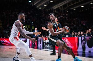 ZVEZDA PORAŽENA U BOLONJI: Virtus popravio međusobni skor i naneo izuzetno bolan poraz četi Duška Ivanovića!