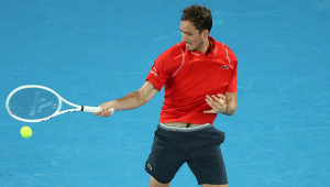 VELIKI TRIJUMF MEDVEDEVA: Slavio u pravom ruskom derbiju za titulu u Dubaiju!