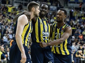 MOTLI MVP KOLA EVROLIGE: U top 10 najlepših poteza i dva Zvezdina! (VIDEO)