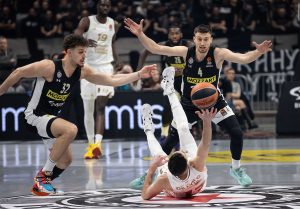 „PARNI VALJAK“ PREGAZIO ASVEL: Partizan odigrao najbolju partiju u sezoni i demolirao nejake Francuze!