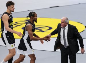 CRNO-BELI NOVU GODINU ‘OTVARAJU’ U ARENI: Poznato ko prenosi utakmicu Partizan – Zadar!