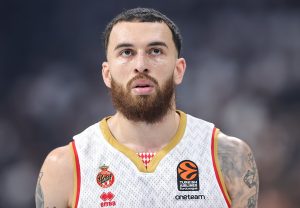 MAJK DŽEJMS PRED DOLAZAK U BEOGRAD: „Neka pravila moraju da se poštuju, kazna ako ne plaćaš igrače – volim Fakua!“