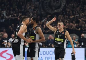 MAKABI FAVORIT PROTIV PARTIZANA: Kladionice potcenile seriju pobeda crno-belih!