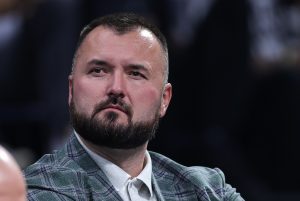 MAČVAN U SUZAMA GLEDAO „OLUJU“: Sestra i ja smo plakali pola vremena u sali!