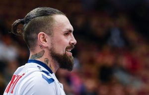 RADIVOJEVIĆ VODI SRBIJU KA NOVOJ POBEDI: Tri gola prednosti za Orlove na poluvremenu! (FOTO)