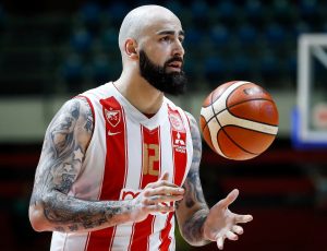 NAVIJAČI ZVEZDE POSLALI PORUKU PODRŠKE PERI ANTIĆU: „Ne vole te zato što si naš!“ (FOTO)