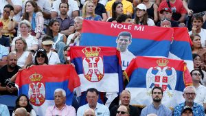 PROBLEMI ZA ĐOKOVIĆE: Teniski savez Australije im izdao upozorenje – problem su zastave!