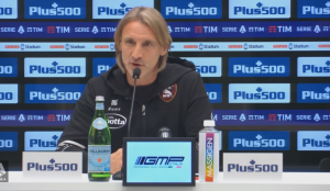 TRENER U SERIJI A SMENJEN, PA VRAĆEN NAKON 2 DANA: Tražio je od predsednika kluba da preispita svoju odluku!