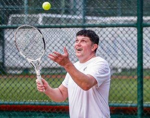 GORDAN PETRIĆ POBEDIO NOVINARE I SARADNIKE: U pitanju je teniski turnir, evo ko je igrao u finalu! (FOTO)