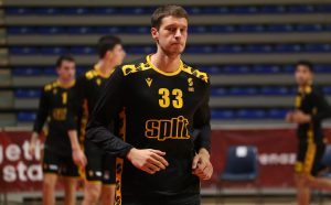 LUKOVIĆ SE PRIDRUŽIO NEDOVIĆU: Srpski košarkaš pružio podršku ranjenim srpskim dečacima!