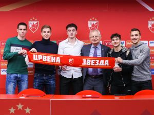 ZVEZDA POTPISALA PET FUDBALERA: Veliki talenti na Marakani, obratio im se i predsednik crveno-belih!