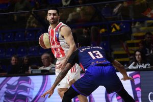 STOTKA U PIONIRU: Zvezda slavila protiv Igokee uz 19 trojki!