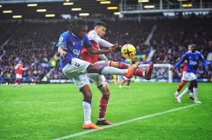 BRUTALAN DAN U ENGLESKOJ: Arsenal i Liverpul doživeli šokantne poraze, Junajted slomio Kristal Palas!