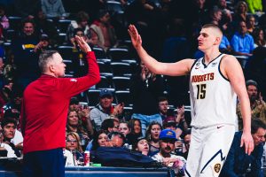 JOKIĆ SE POIGRAO SA ŠAMPIONOM: Odlična utakmica Luke Dončića! (VIDEO)