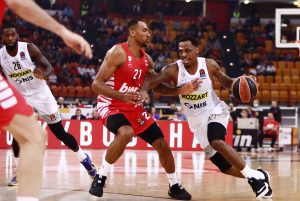 UŽAS U GRČKOJ: Opljačkana dva košarkaša Olimpijakosa!